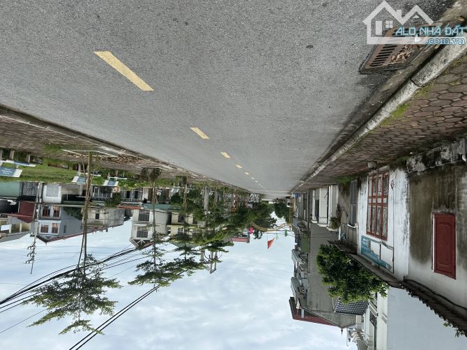 BÁN ĐẤT ĐẶNG XÁ GIA LÂM DT80M Ô TÔ GẦN CẠNH HỒ ĐIỀU HOÀ THOÁNG MÁT