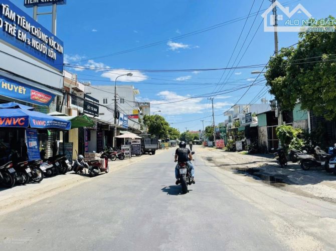 BÁN ĐẤT MẶT TIỀN QUỐC LỘ 14B  6 LÔ LIỀN KỀ GIÁ TỪ 1TyX