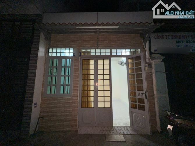 Nhà Bán Trung Mỹ Tây Quận 12 - Cấp 4 - 3.7 x11.5m sổ đẹp giá 3.3 tỷ