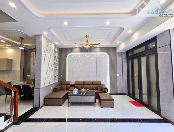 BÁN NHÀ 1 TRỆT 1 LẦU MỚI - P. HỐ NAI, cách Đường Nguyễn Ái Quốc vào 250M