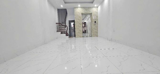 Bán Gấp Nhà Đẹp Ở Ngay- ÔTô Đỗ Cửa- 5 tầng Thang Máy- Kinh Doanh 🔥 Hà Cầu – Hà Đông