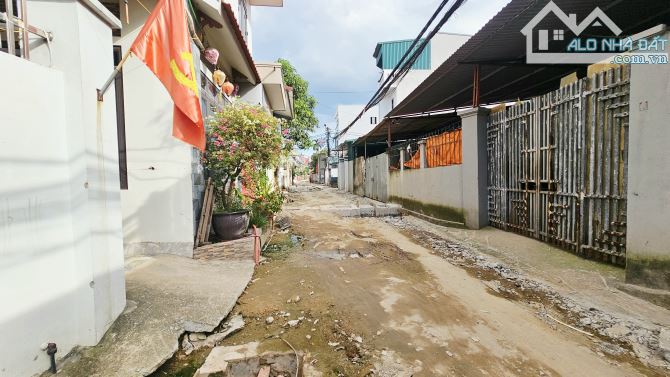 ĐẤT NỞ HẬU OTO VÀO- LIỀN KỀ DỰ ÁN LIÊN HỢP THỂ THAO LỚN NHẤT VIỆT NAM- 20M RA TRỤC CHÍNH