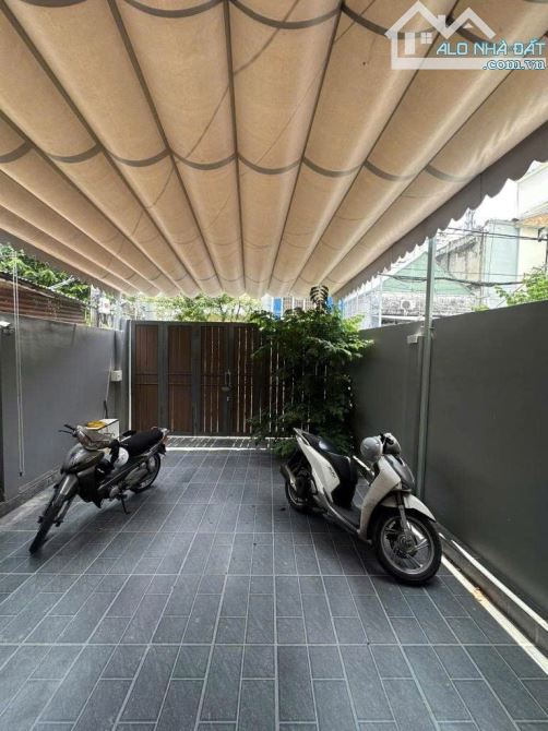 Nhà cấp 4 đường TÂN THỚI NHẤT 02 phường TTN Q12, dt 136,3m2 (5m/5,5mx25,5m) Hẻm 5m