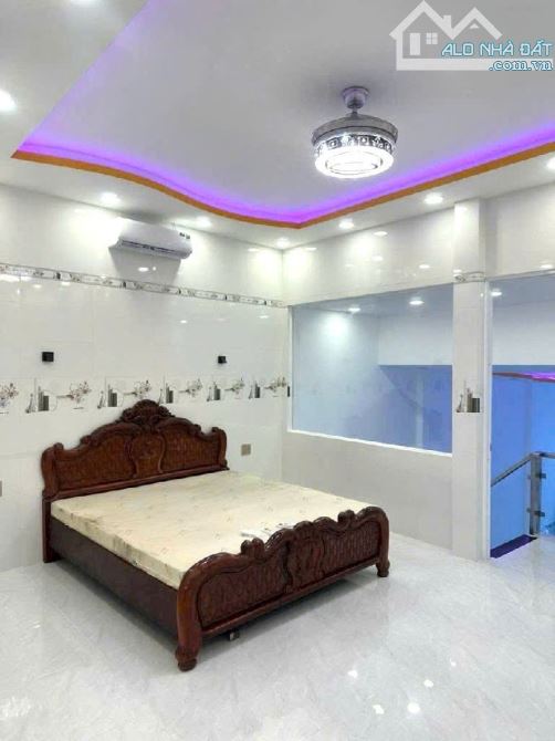 🔥KHU VIP P.22🔥NGUYỄN HỮU CẢNH - LANDMARK81 - HẺM XE HƠI 💥70M2💥 - NGANG 4M - 9.5 TỶ