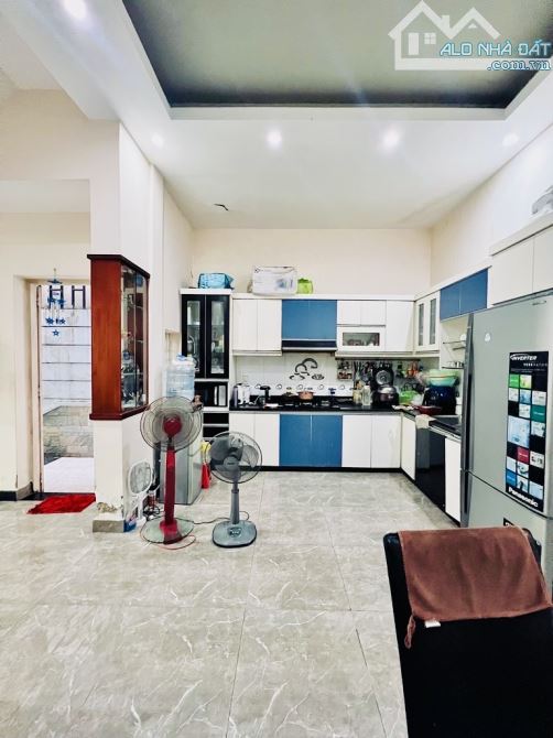 Bán nhà 4 tầng đẹp hẻm xe hơi 5m, ngang khủng 6m, 84m² Gò Vấp, giá chỉ 8 tỷ nhỉnh