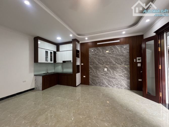 HÀNG HIẾM NHÀ MỚI NÉT CACH 40m2 GIẢ 6XX TỶ