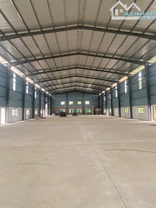 Cho thuê kho/xưởng 1000m2 ngay KCN Thạch Thất, Quốc Oai