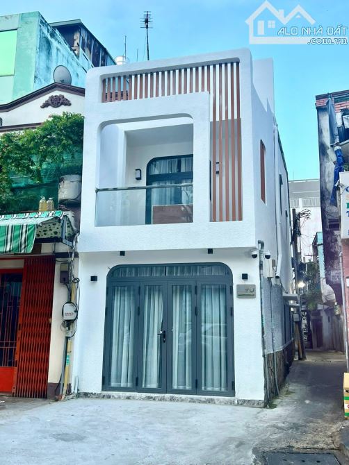 Kẹt tiền cần bán gấp căn góc 2 MT Phan Xích Long Quận 11-DT 4x18m trệt 1 lầu giá 12,5 tỷ