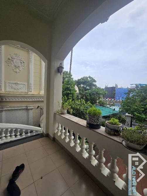 BÁN NHÀ VƯỜN 175M2 – Ô TÔ VÀO NHÀ – THIẾT KẾ BIỆT THỰ SÂN VƯỜN – ĐÔNG NGẠC, BẮC TỪ LIÊM –