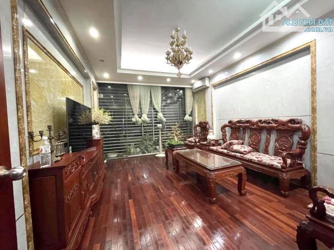 Liền kề Mỗ Lao, 50m2, 5 tầng, vỉa hè ô tô tránh, nội thất đẹp long lanh, hơn 19 tỷ