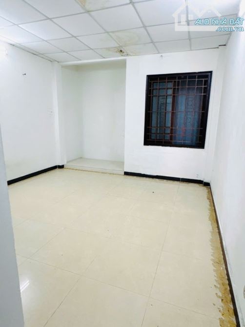 BÁN NHÀ HẺM 6M – D2 NGUYỄN GIA TRÍ - Ô TÔ NGỦ TRONG NHÀ - 82M² - 4T - 7PN - CHỈ 15.5 TỶ