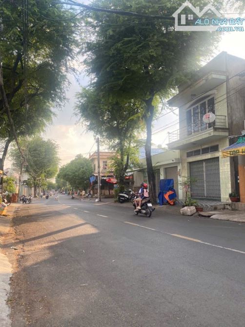 MẶT TIỀN ĐƯỜNG GÒ DƯA - TAM BÌNH - 230m2 - NGANG 8M