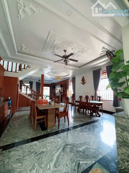 💥BIỆT THỰ ĐẸP 315M2, NGANG HƠN 8M, CẠNH BIGC GO, TTHC, ĐÔNG HOÀ, DĨ AN CHỈ HƠN 21TỶ