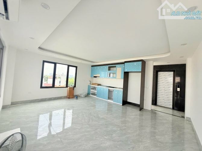 BÁN NHÀ PHỐ TRẠM – 44M² – 6 TẦNG THANG MÁY – NGÕ Ô TÔ TRÁNH – 9.3 TỶ