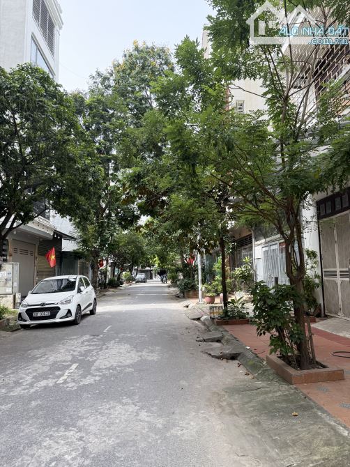 Bán Nhà Phân Lô LK7 Mậu Lương Ô Tô Tránh Vỉa Hè Xe Tải Đỗ 60m 5 Tầng MT 5m 14.3 Tỷ