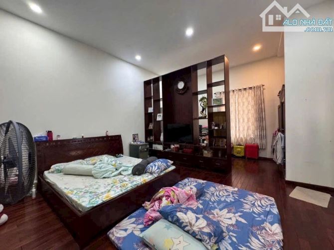 💎BIỆT THỰ 2 TẦNG NGANG KHỦNG 10M x 22M-NỘI THẤT CAO CẤP-KHU DÂN CƯ VIP GÒ VẤP - 10