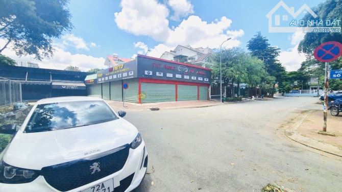 Bán Đất Biệt Thự Góc 2MT 307m2(15mx20m) Ngay Công Viên Thanh Niên An Phú,Quận 2 - 1
