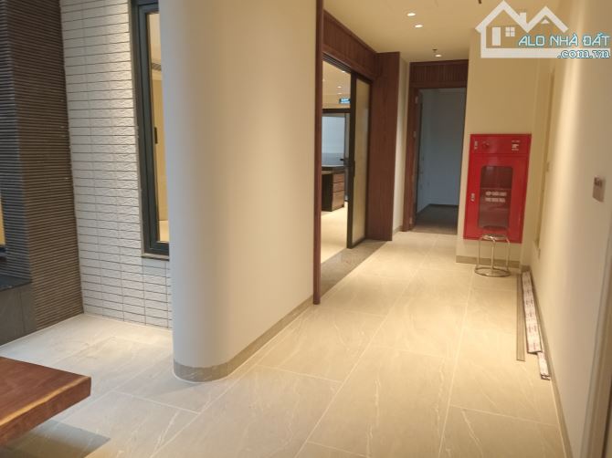 Bán toà nhà mặt phố Nguyễn Hữu Thọ 240m2 xây dựng 9 tầng, mặt tiền 10m Giá 205 tỷ - 1