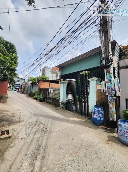 gần Ngã Tư Chiêu Liêu__3Tỷ800__125m2__Bán đất kèm nhà cấp 4, cách đường Lê Văn Tiên 100m - 1