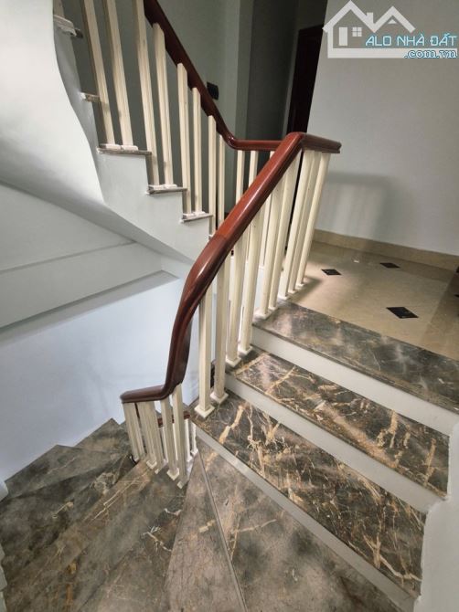 Bán nhà phố trương định 45m2 5 tầng còn mới - giá 9.5 tỷ - 1