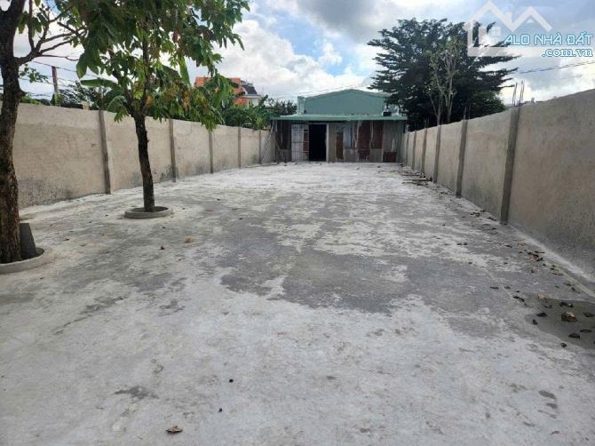 Cần bán gấp KHO XƯỞNG MẶT TIỀN Đường TX 22, DT 10M x 70, giá 10ty3 - 1