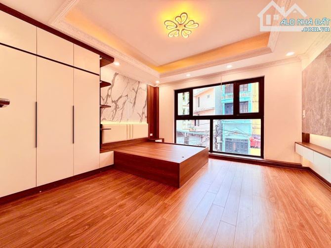 BÁN NHÀ MAI DỊCH CẦU GIẤY - NHÀ ĐẸP SẴN NỘI THẤT - NGÕ NÔNG VỊ TRÍ ĐẸP - 5 TẦNG, HƠN 7 TỶ - 1
