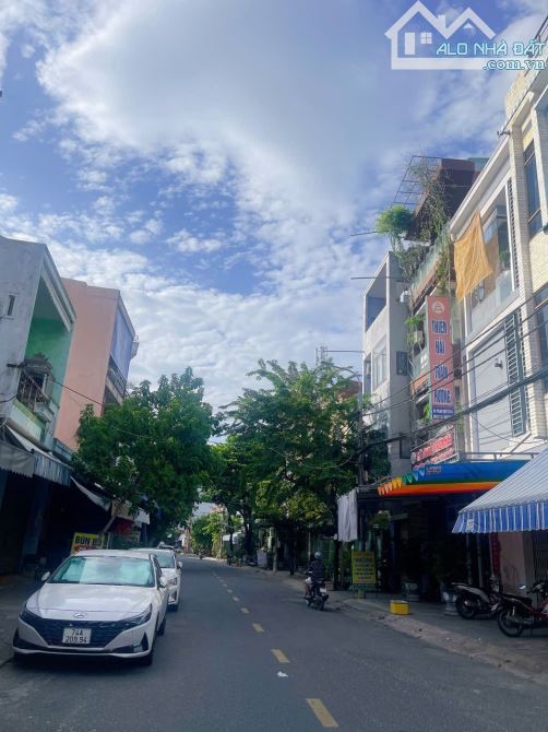 NHÀ KIỆT PHẠM NHỮ TĂNG - 61M2 - 3TỶ. - 3