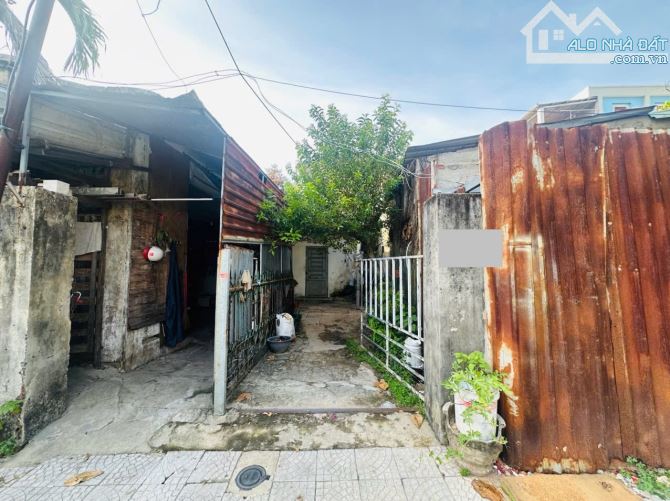 🎉🎉🎉 Bán lô đất tặng nhà cấp 4 đang có 4 phòng trọ cho thuê tháng 10 triệu - đường Trần - 1