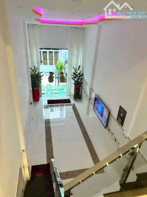 🔥KHU VIP P.22🔥NGUYỄN HỮU CẢNH - LANDMARK81 - HẺM XE HƠI 💥70M2💥 - NGANG 4M - 9.5 TỶ - 1