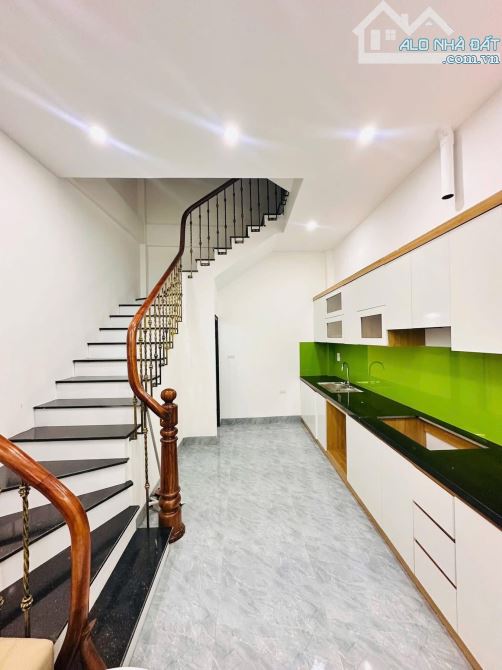 Bán Nhà! Phạm Văn Đồng-Nhà Mới-Full Nội Thất-Gần Phố-35m 5 Tầng Giá Chỉ 7,1 Tỷ - 1