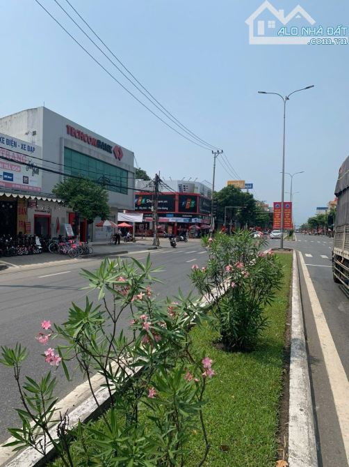 💥BÁN NHÀ 2 TẦNG MẶT TIỀN TÔN ĐỨC THẮNG - SỔ 1 CHỦ CHƯA QUA ĐẦU TƯ. - 1
