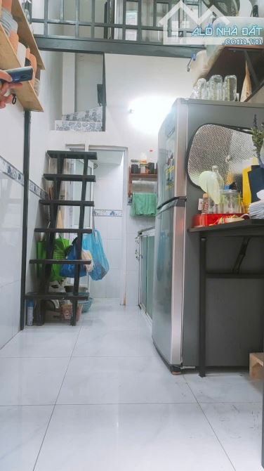 ĐOÀN VĂN BƠ QUẬN 4, NGAY CẦU CALMETTE, 1 BƯỚC QUA QUẬN 1 2 LẦU 2PN CHỈ 2.2 TỶ - 1