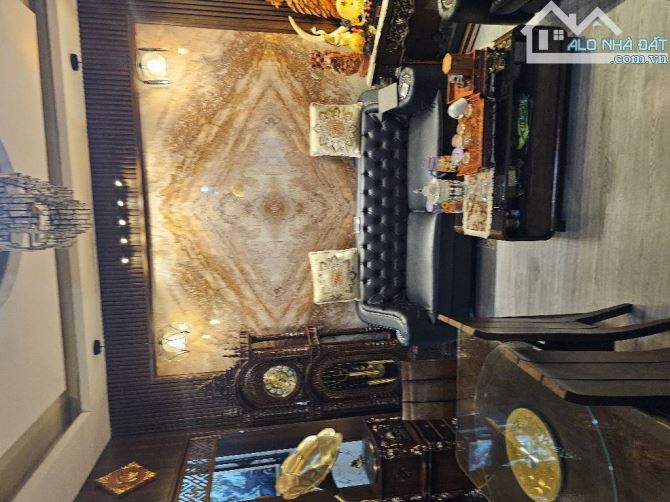 Bán nhà Xuân Thủy Cầu Giấy 36m x 5T, MT 4.8m, ngõ thông, ô tô, NT sang xịn, 8.2 tỷ - 1