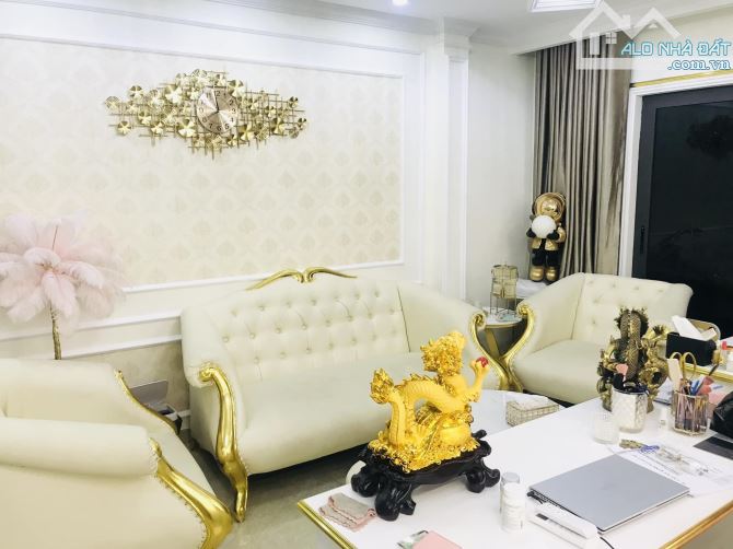 BÁN GẤP NHÀ PL 5 TẦNG HOÀNG QUỐC VIỆT. DT: 50M2,NGÕ TRƯỚC NHÀ Ô TÔ TRÁNH CHẠY VÒNG QUANH - 1