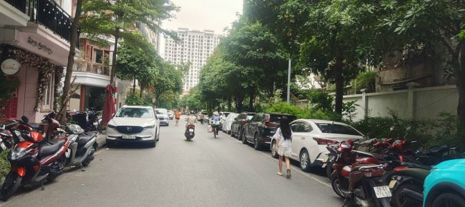 Bán nhà Mặt ngõ  khu Yên Hòa: DT gần 70M2, MT 4.2M, 5Tầng, view vườn hoa, Gía 25 Tỷ có tt - 1
