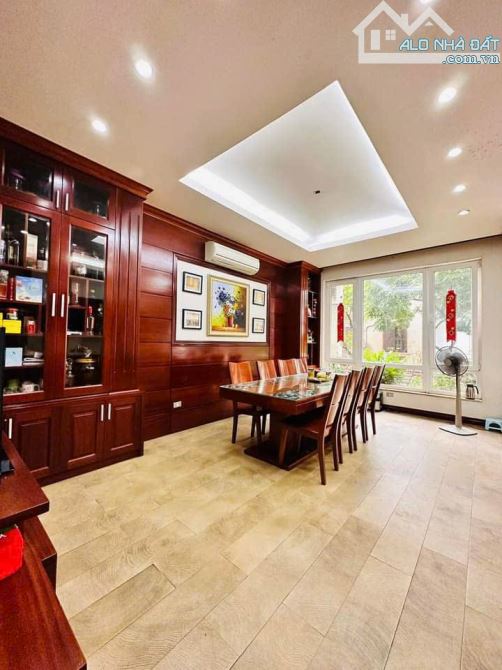 Bán Biệt thự Tây Mỗ 201m2 - 4 tầng, vị trí đẹp Kinh doanh, giá 32.5 tỷ - 1