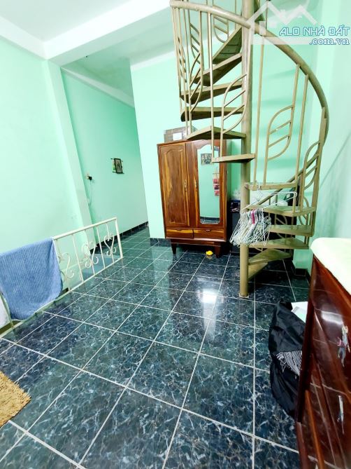 SIÊU PHẨM - MẶT TIỀN ĐƯỜNG Phú Định P16 Q8. DT 8 x 20, 3 tầng. Giá giảm 10,5 tỷ TL. - 12