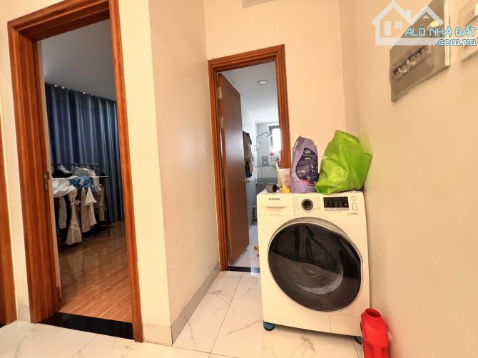 SIÊU PHẨM CĂN GÓC KHÔNG LỘ GIỚI - 3 TẦNG, NHÀ ĐẸP LINH XUÂN, THỦ ĐỨC, CHỈ 5.3 TỶ. - 2