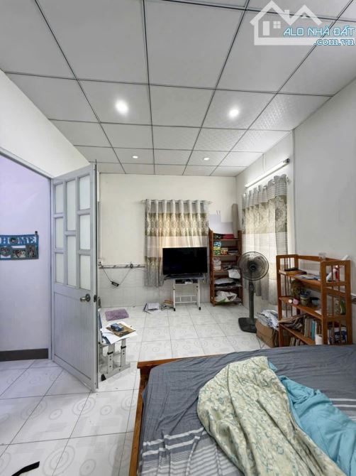 Bán nhà gác lửng 97m2,SHR thổ cư, đường ôtô 5m thông, gần bệnh viện, trường học(P.TânTiến) - 2