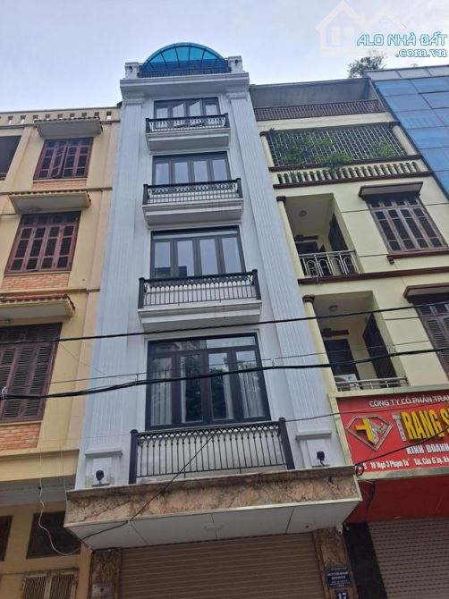 Cho thuê nhà mặt ngõ 3 phố Phạm Tuấn Tài, Diện tích 65m2 x 7 tầng thông sàn có Thang máy - 2