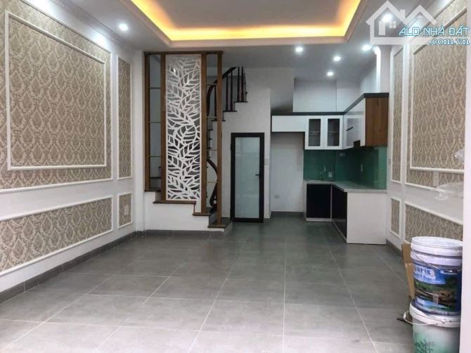 Kim giang . Thanh Trì 33m 5 tầng 7.5 tỷ ô tô cách 50m - 2