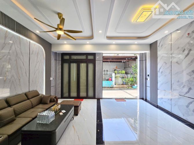 BÁN NHÀ 1 TRỆT 1 LẦU MỚI - P. HỐ NAI, cách Đường Nguyễn Ái Quốc vào 250M - 2