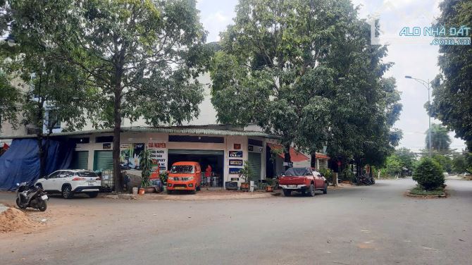 Bán nhà kho góc 2 mặt tiền (8x20) 148 full thổ sổ riêng KDC Vĩnh Phú 1 giá chỉ 8,3 tỷ TL - 2