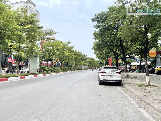 MẶT PHỐ 34 Tỷ 62m 5 TẦNG MT 4,5m VỈA HÈ Ô TÔ TRÁNH KINH DOANH NGUYỄN PHONG SẮC CẦU GIẤY - 2