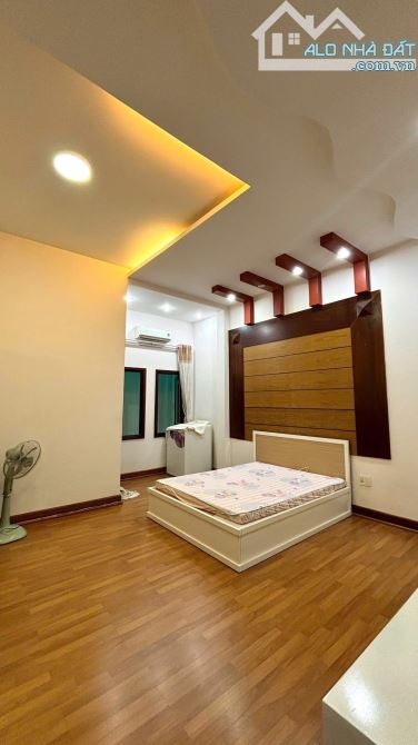 Nhà 3 TẦNG MẶT TIỀN Trần Hữu Trang (đường ngang Trần Nhật Duật)- Hàng hiếm - 2