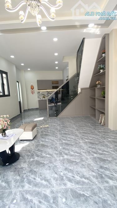 BÀ HOM Q6-DTs 110M2-3TẦNG-3PN-FULL NỘI THẤT-HẼM THÔNG-XE TẢI TRÁNH-CHỈ 5.X TỶ - 1