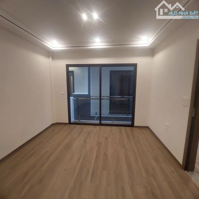 🔥 BÁN NHÀ 5 TẦNG NGÔ GIA TỰ – FULL NỘI THẤT – NGÕ THÔNG – GIÁ CHỈ HƠN 4 TỶ 🏡  📍 - 2