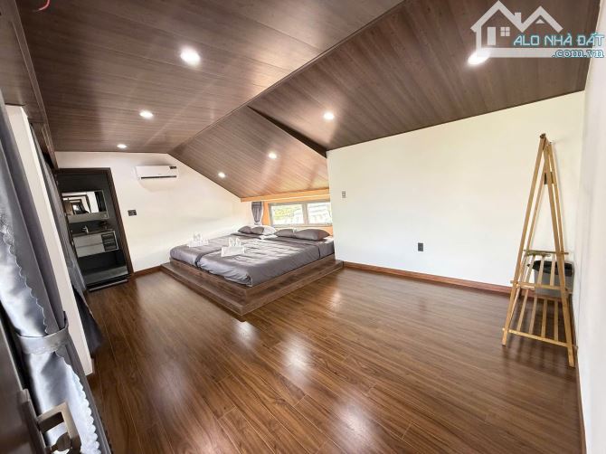 Nhà mặt tiền đường Hoàng Văn Thụ, p5, Tp. Đà Lạt. - 269m2- 15.5 tỷ - 2