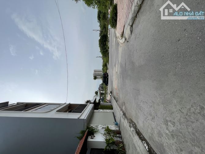 Duy nhất 1 căn, trung tâm Ngọc Thuỵ 40m2 x 5Tầng Nhỉnh 10tỷ - 2