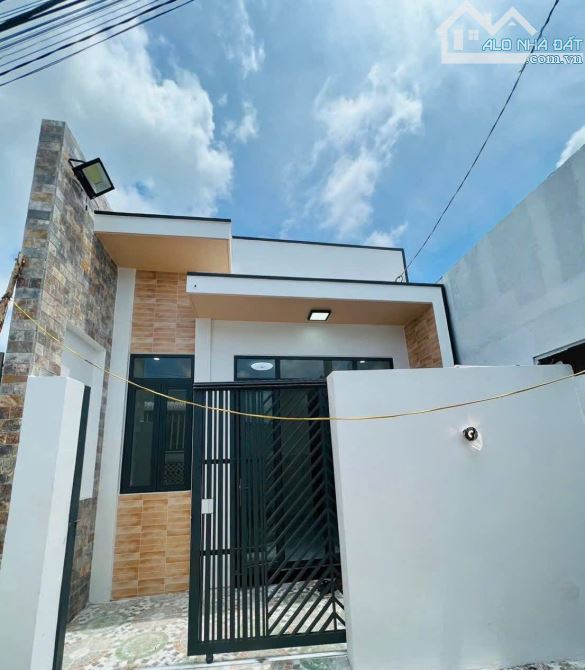 💥nhà ngang rộng đẹp như mới –Xã Tân Hiệp Hóc Môn – 869Tr với 92m2 1 trệt 1 lầu Sổ Riêng - 2